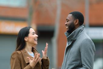 14 Polite Ways to Tell Someone They Smell + 5 Ways Not To